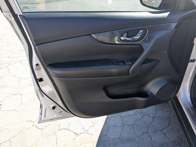 used 2014 Nissan Rogue car, priced at $8,498