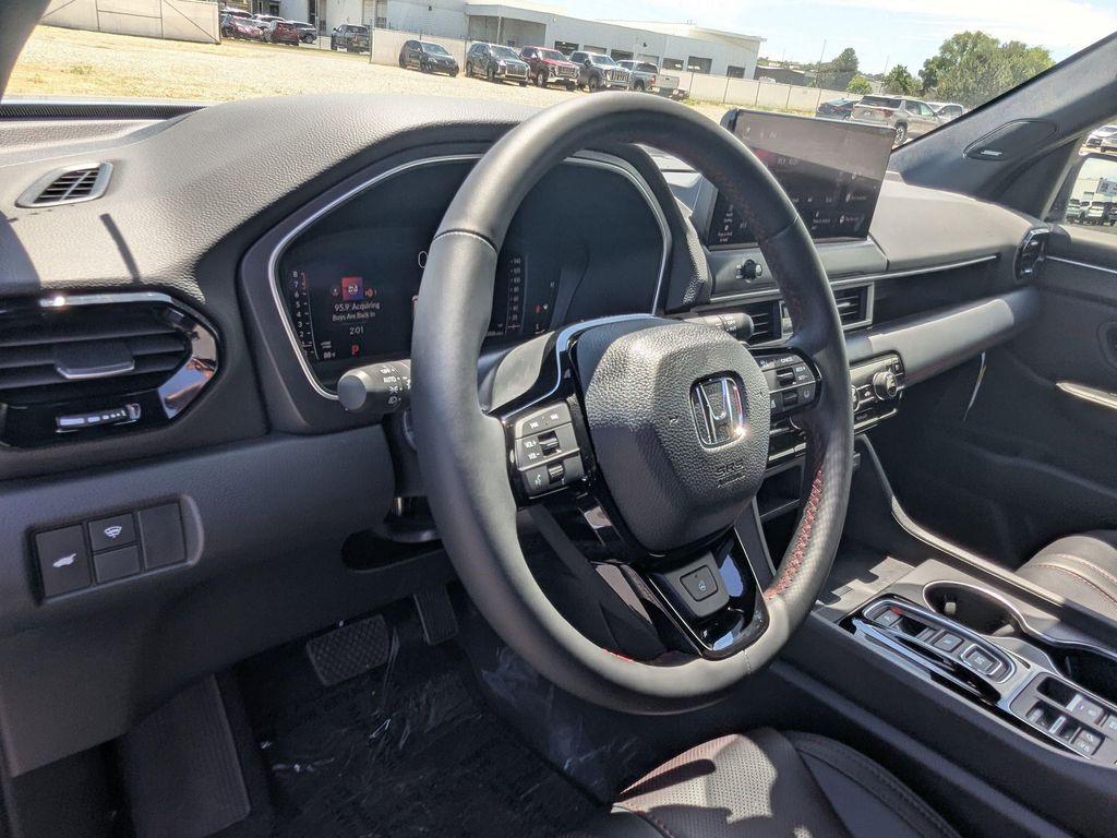 new 2026 Honda Pilot car, priced at $57,594