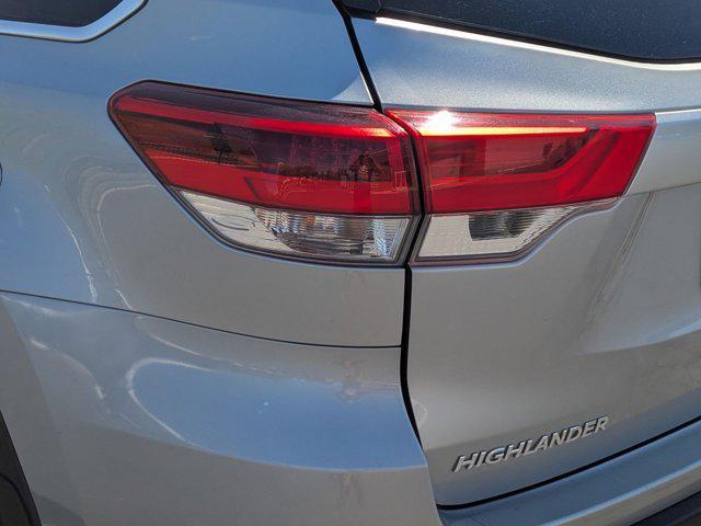 used 2017 Toyota Highlander car, priced at $21,869