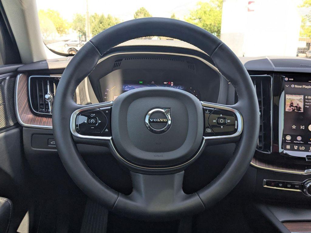used 2024 Volvo XC60 Recharge Plug-In Hybrid car, priced at $46,219