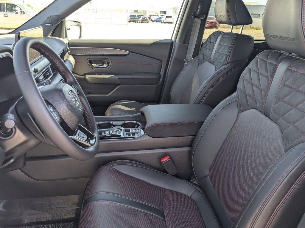 new 2026 Honda Pilot car, priced at $57,394