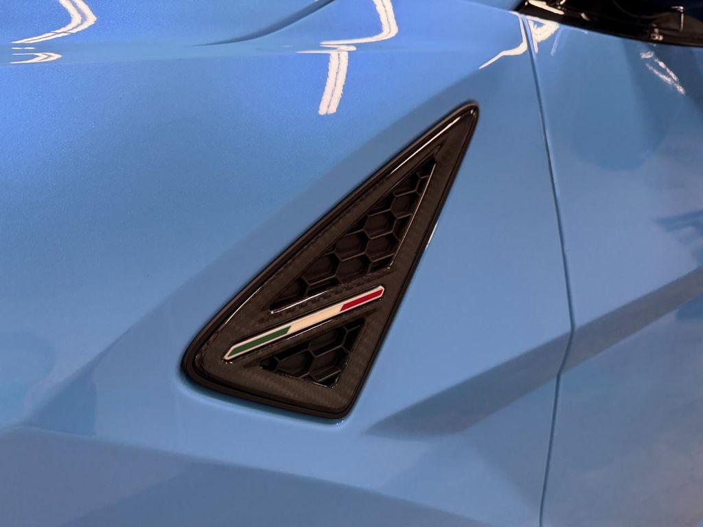 used 2023 Lamborghini Urus car, priced at $255,966