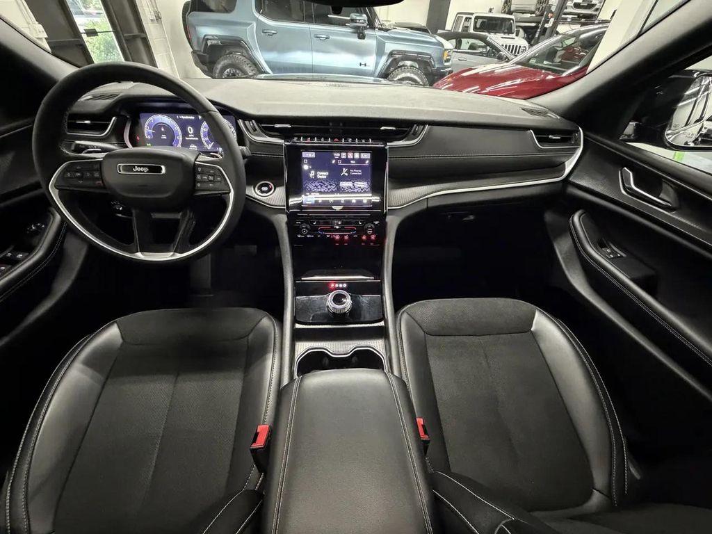used 2024 Jeep Grand Cherokee car, priced at $30,767