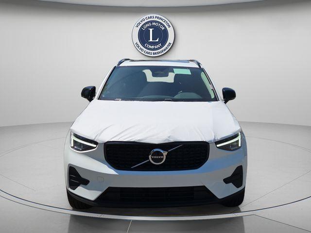 new 2026 Volvo XC40 car, priced at $47,085