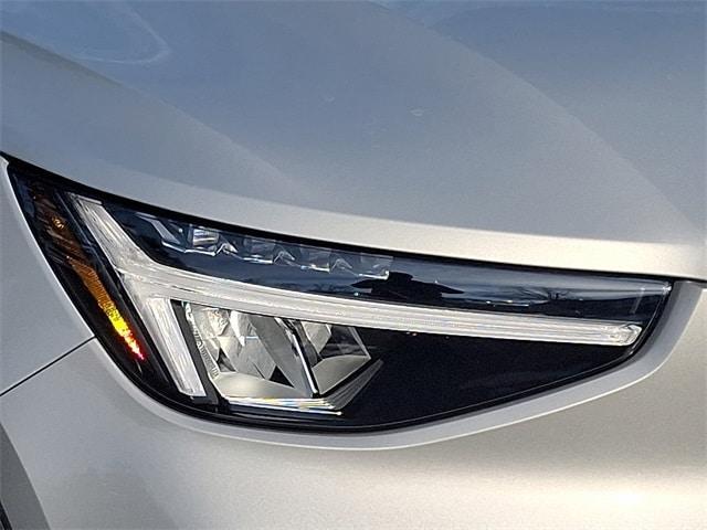 used 2025 Volvo XC40 car, priced at $30,888