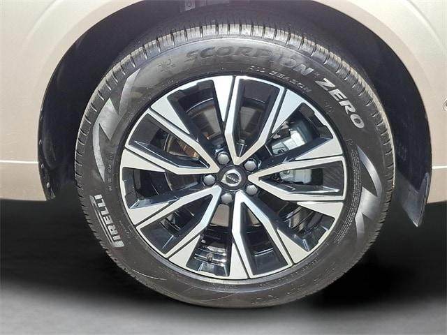 used 2025 Volvo XC60 car, priced at $34,800