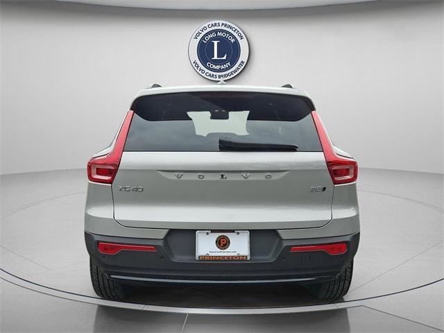 used 2025 Volvo XC40 car, priced at $31,350
