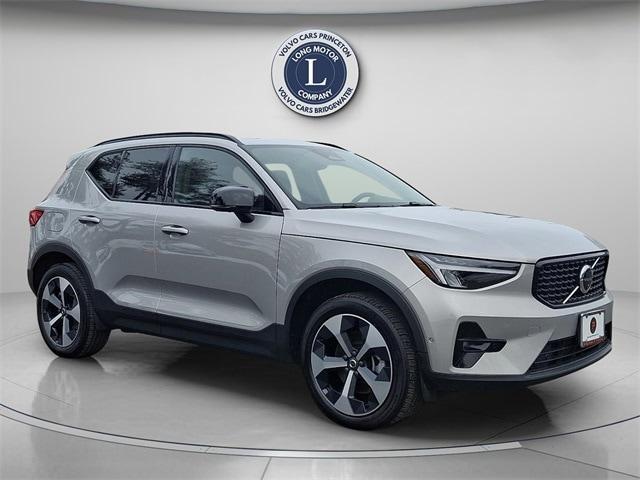 used 2025 Volvo XC40 car, priced at $31,350