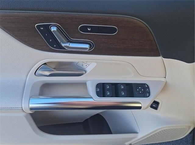 used 2021 Mercedes-Benz GLA 250 car, priced at $23,991