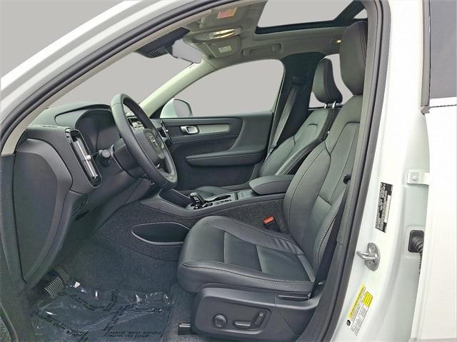 used 2025 Volvo XC40 car, priced at $28,855