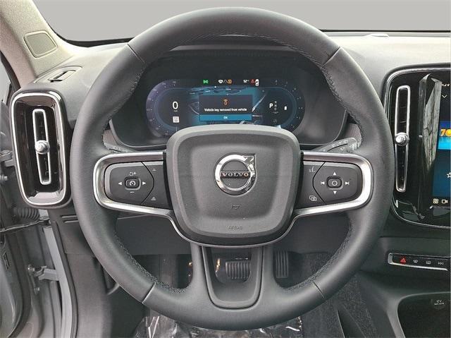 used 2025 Volvo XC40 car, priced at $28,850