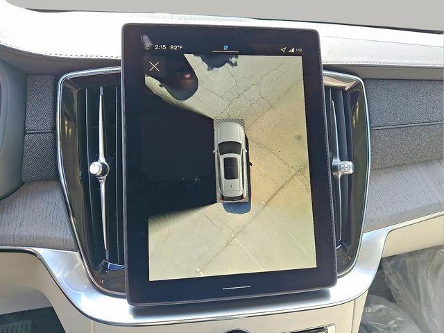 new 2026 Volvo XC90 car, priced at $75,270