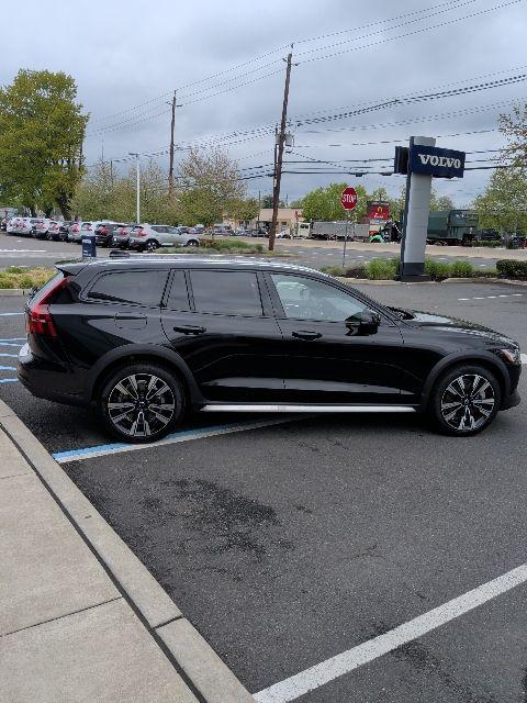 new 2026 Volvo V60 Cross Country car, priced at $62,240