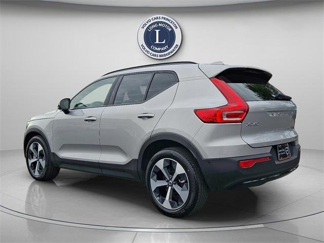 used 2025 Volvo XC40 car, priced at $30,877