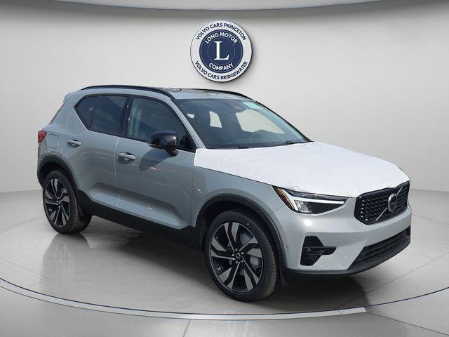 new 2026 Volvo XC40 car, priced at $50,045