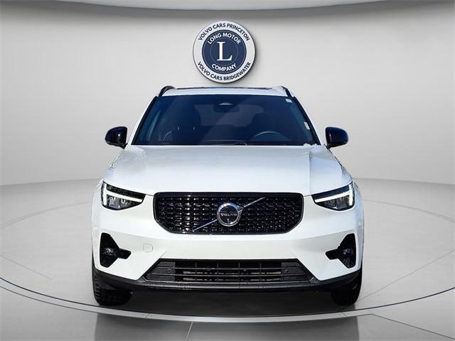 used 2025 Volvo XC40 car, priced at $31,991