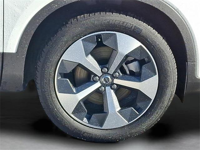 used 2025 Volvo XC40 car, priced at $31,991