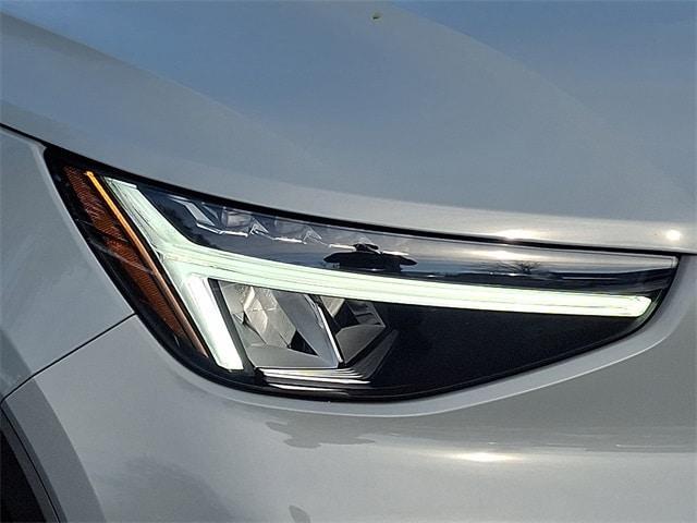 used 2025 Volvo XC40 car, priced at $30,877