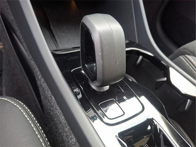 used 2025 Volvo XC40 car, priced at $30,888