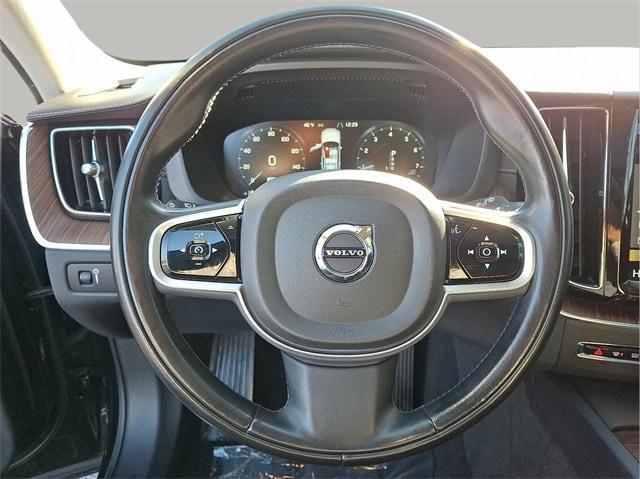 used 2018 Volvo XC60 car, priced at $17,997