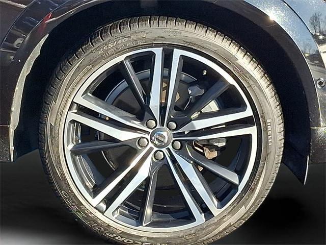 used 2018 Volvo XC60 car, priced at $17,997