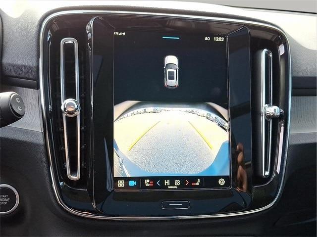 used 2025 Volvo XC40 car, priced at $28,888