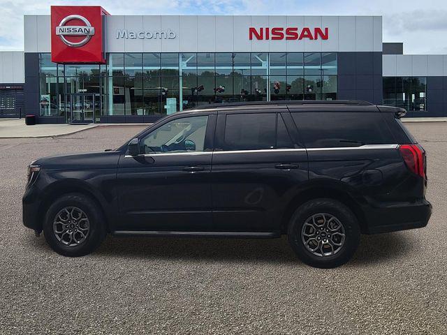 used 2025 Ford Expedition car, priced at $55,962
