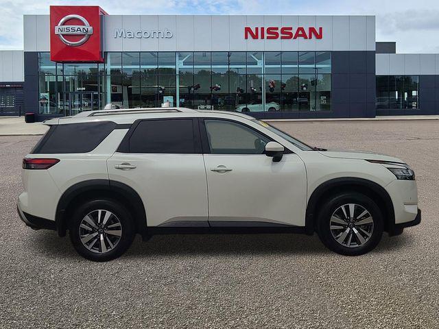 used 2024 Nissan Pathfinder car, priced at $33,303