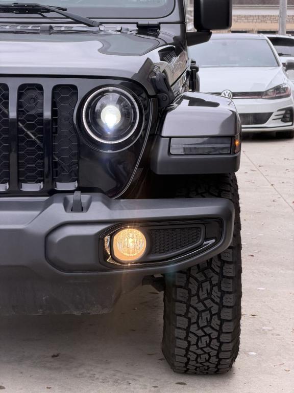 used 2021 Jeep Gladiator car, priced at $32,550