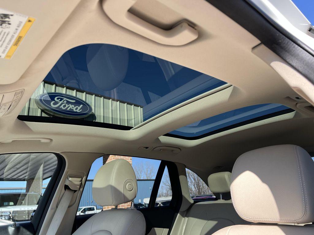 used 2019 Mercedes-Benz GLC 300 car, priced at $16,982