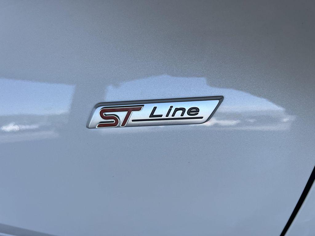 used 2023 Ford Escape car, priced at $28,982