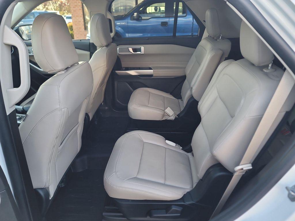 used 2022 Ford Explorer car, priced at $35,982