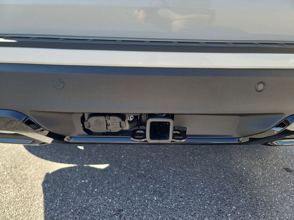 new 2025 Ford Explorer car, priced at $48,529