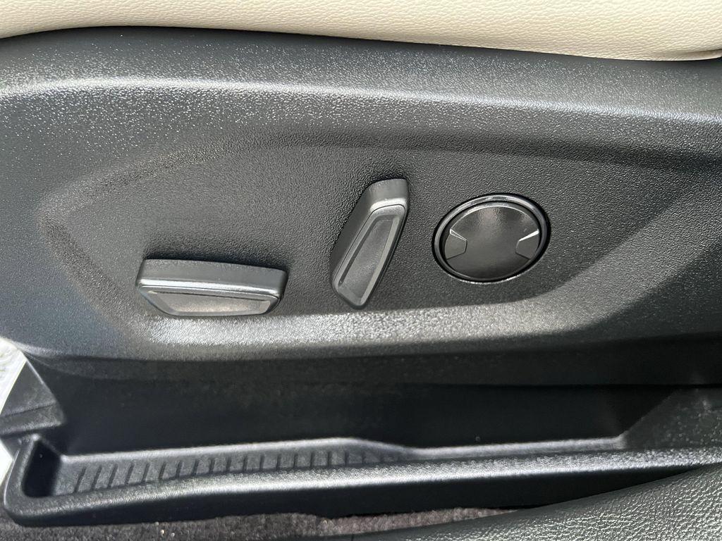 used 2020 Ford Edge car, priced at $20,982