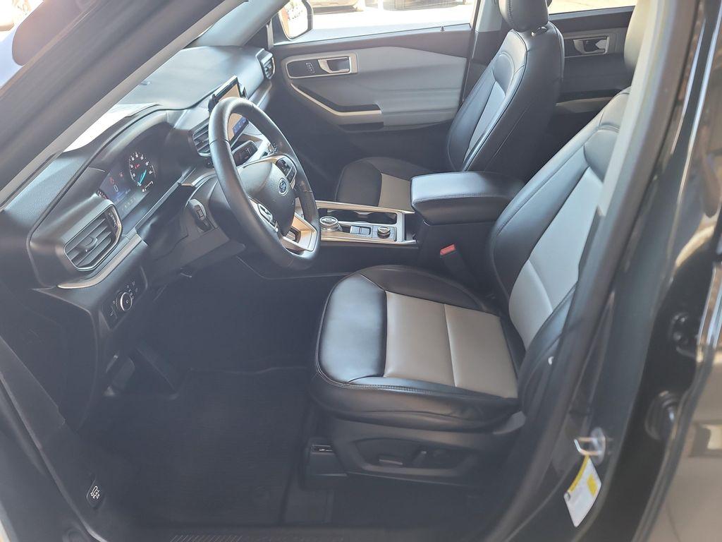 used 2023 Ford Explorer car, priced at $36,982