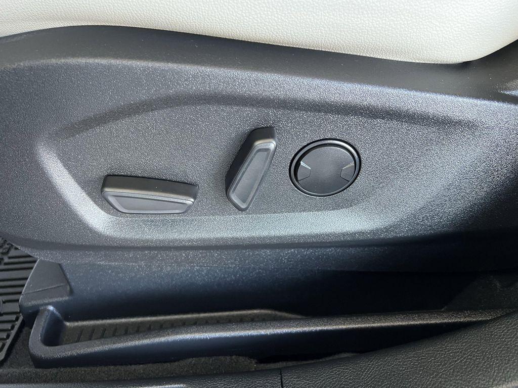 used 2024 Ford Edge car, priced at $34,982