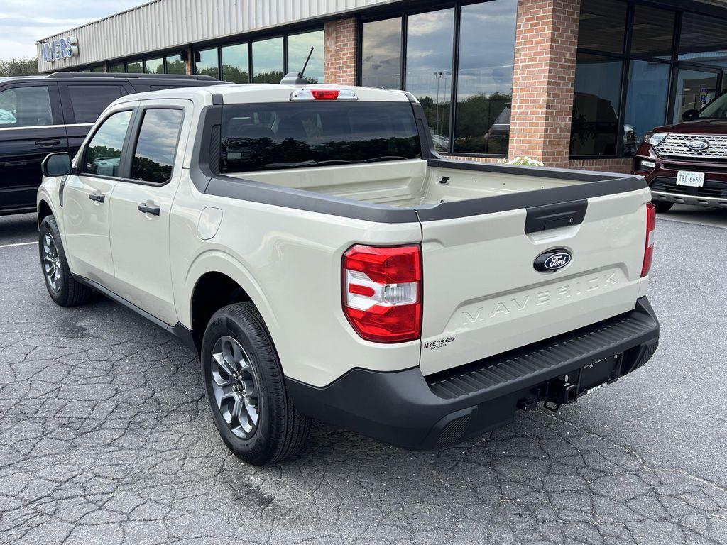 new 2025 Ford Maverick car, priced at $32,111