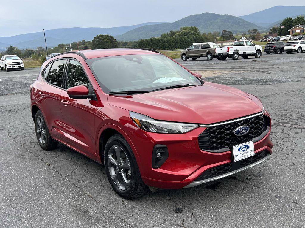 used 2023 Ford Escape car, priced at $26,982