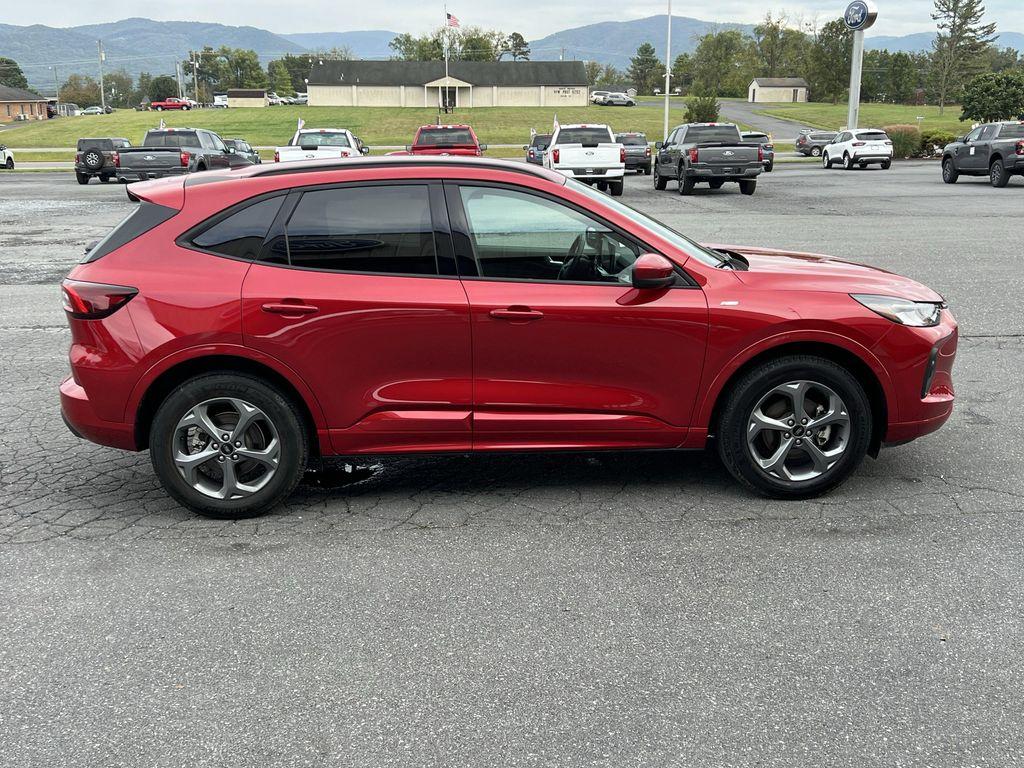 used 2023 Ford Escape car, priced at $26,982
