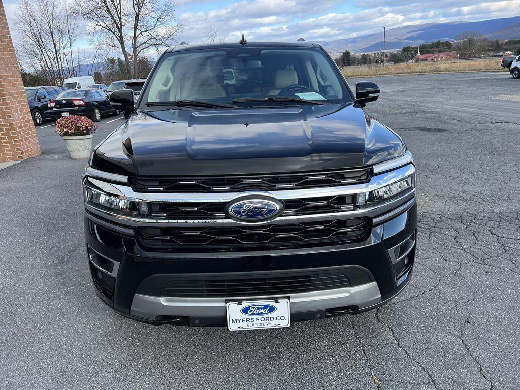used 2023 Ford Expedition car, priced at $59,982