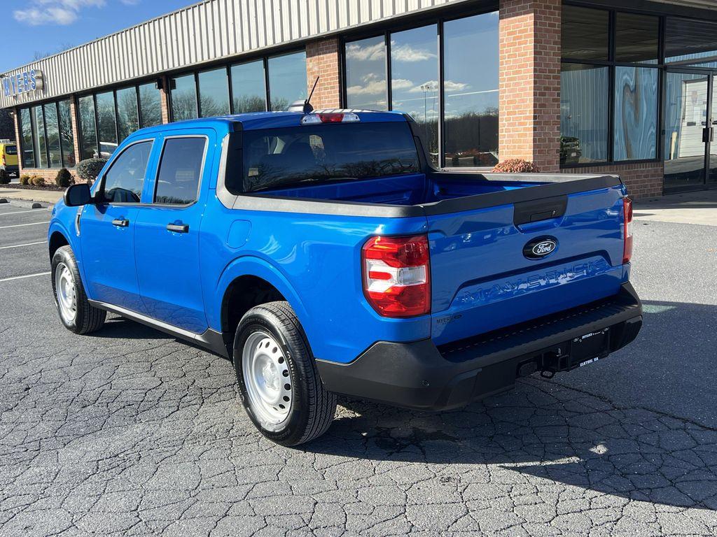 new 2025 Ford Maverick car, priced at $31,089