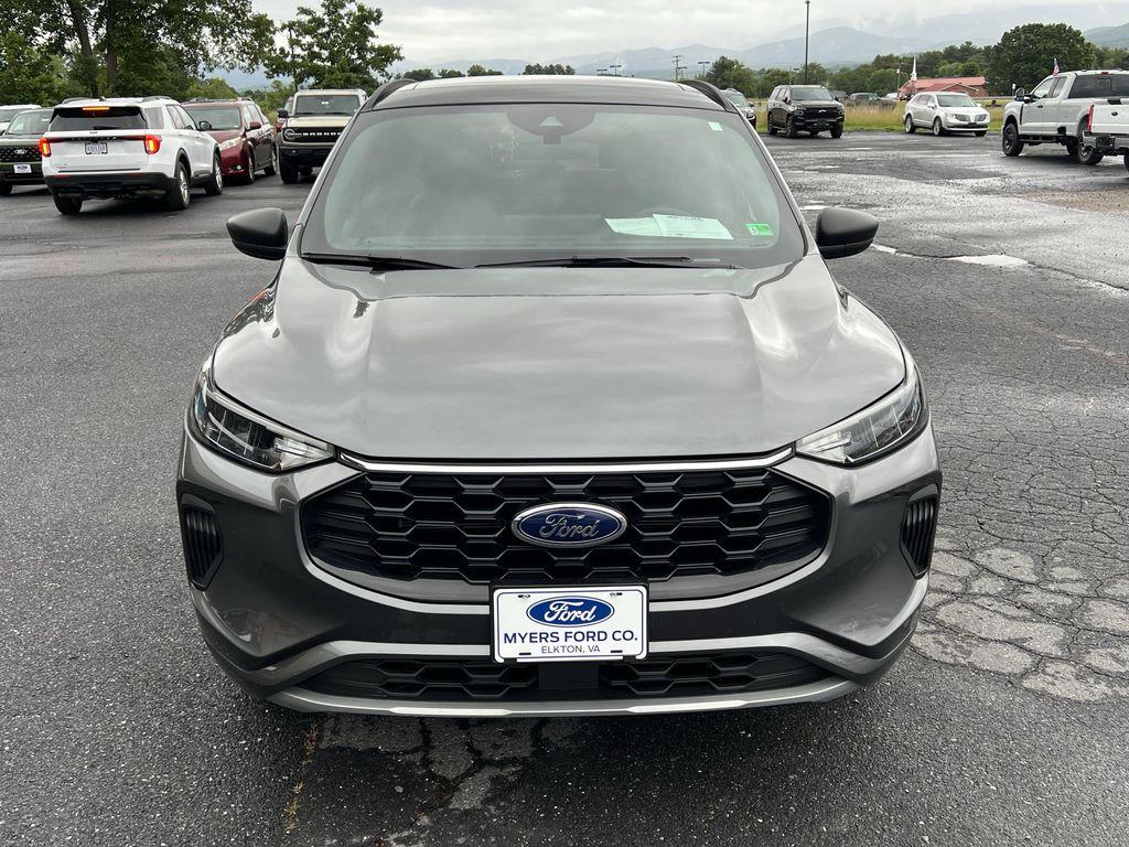 used 2024 Ford Escape car, priced at $28,982
