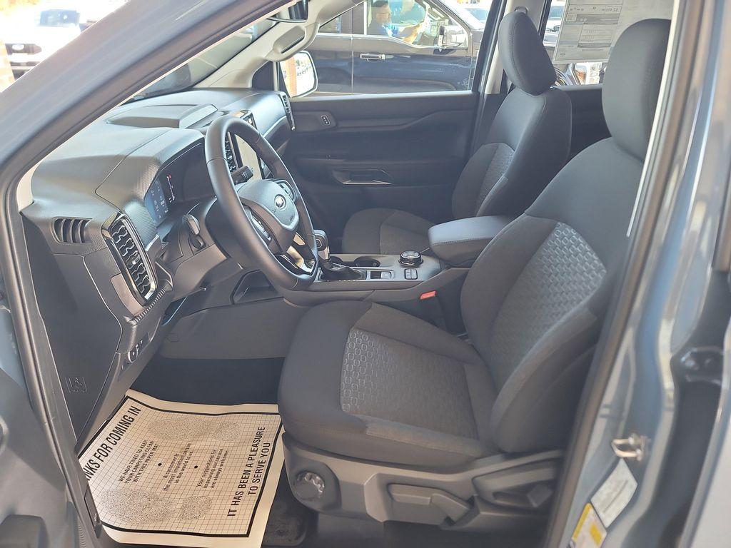 new 2025 Ford Ranger car, priced at $43,760