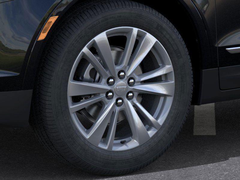 new 2025 Cadillac XT5 car, priced at $54,915