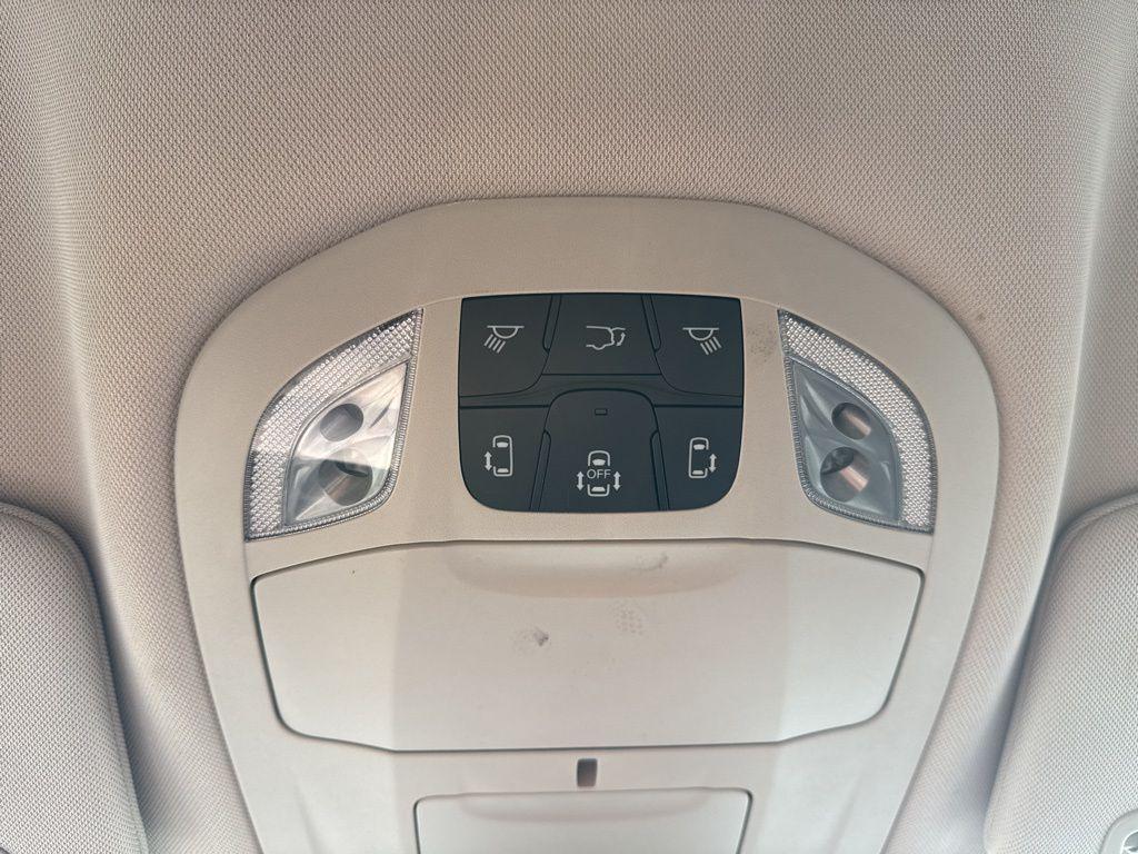 used 2022 Chrysler Pacifica car, priced at $24,655