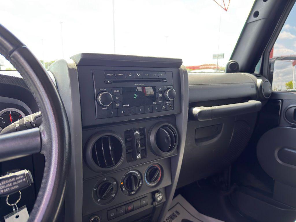 used 2009 Jeep Wrangler Unlimited car, priced at $15,995