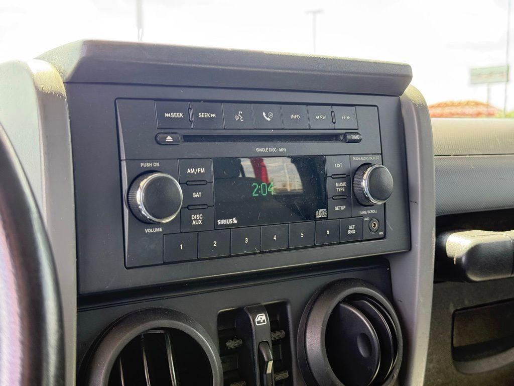 used 2009 Jeep Wrangler Unlimited car, priced at $15,995