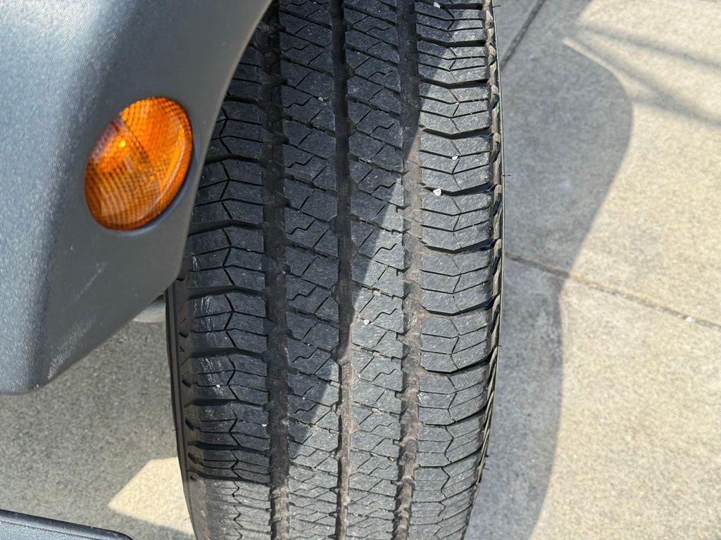 used 2009 Jeep Wrangler Unlimited car, priced at $15,995