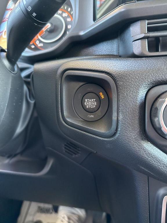 new 2026 Jeep Gladiator car, priced at $50,030