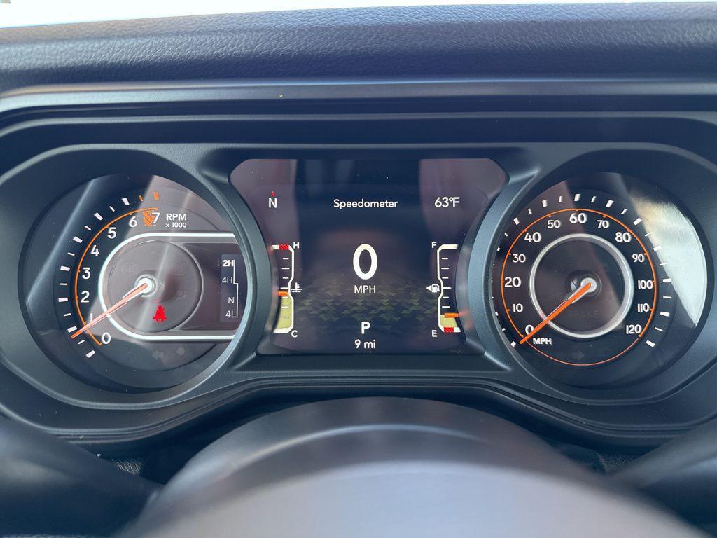 new 2026 Jeep Gladiator car, priced at $50,030